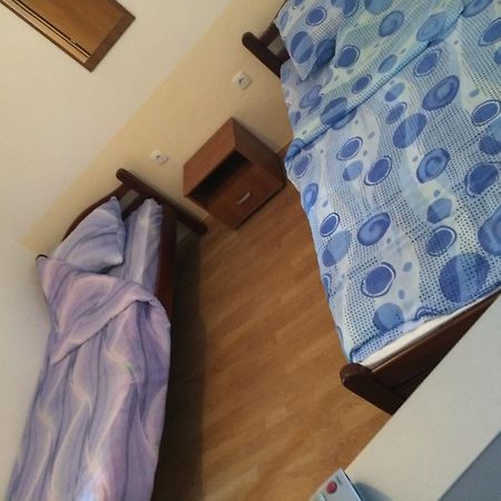 Apartments Avram Vrsac Habitación foto